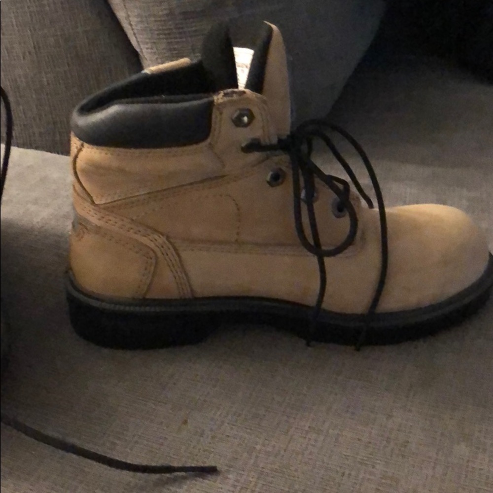 Protective boots - Picture 2 of 6